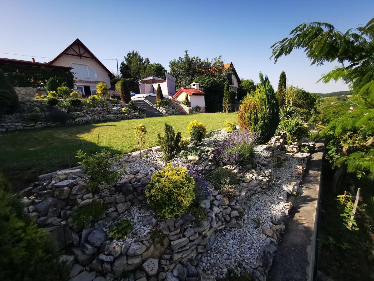 Panorama Resort Balatonfuered Exterior photo